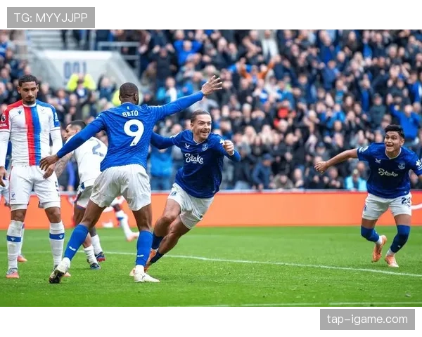 萨马雷闪耀英超赛场,状态回暖助球队再创佳绩 萨马雷闪耀英超赛场,状态回暖助球队再创佳绩