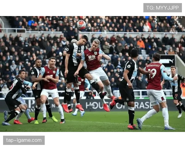 莫利纽克斯之王闪耀英超赛场，续写制胜传奇