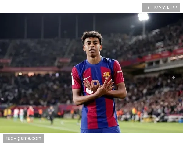 西甲新秀闪耀赛场,年轻力量引领球队迈向辉煌 西甲新秀闪耀赛场,年轻力量引领球队迈向辉煌